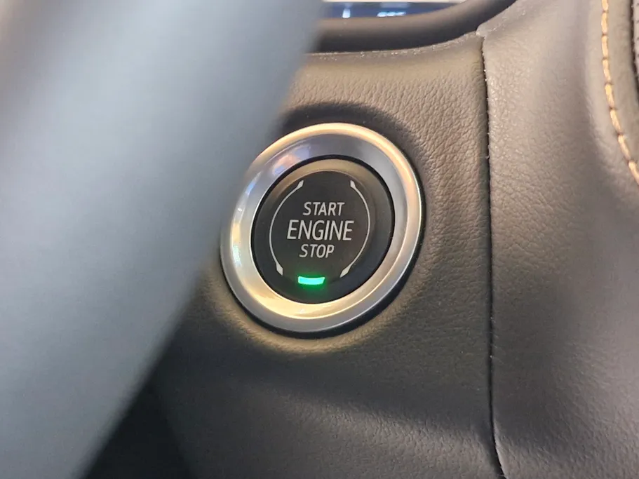 جي إم سي  يوكن AT4 2023 