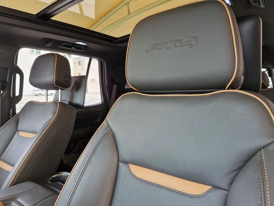 جي إم سي  يوكن AT4 2023 