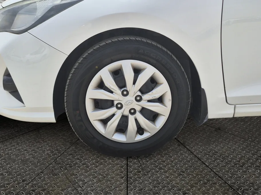 2021 Hyundai Accent Smart 