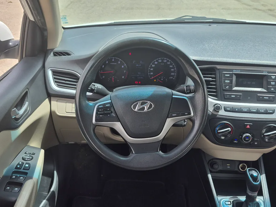 2021 Hyundai Accent Smart 
