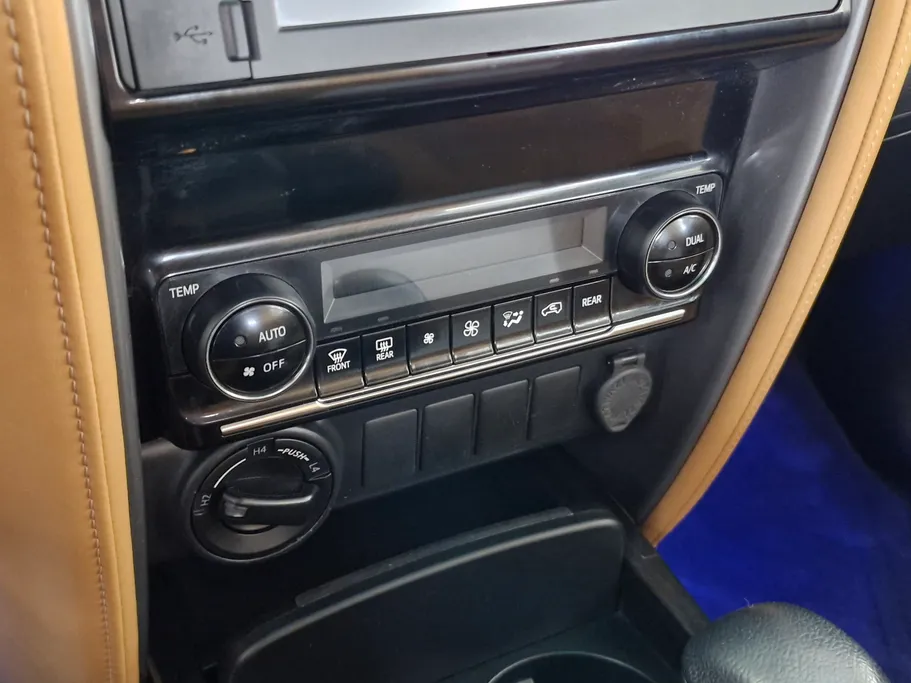 2023 Toyota Fortuner VX 