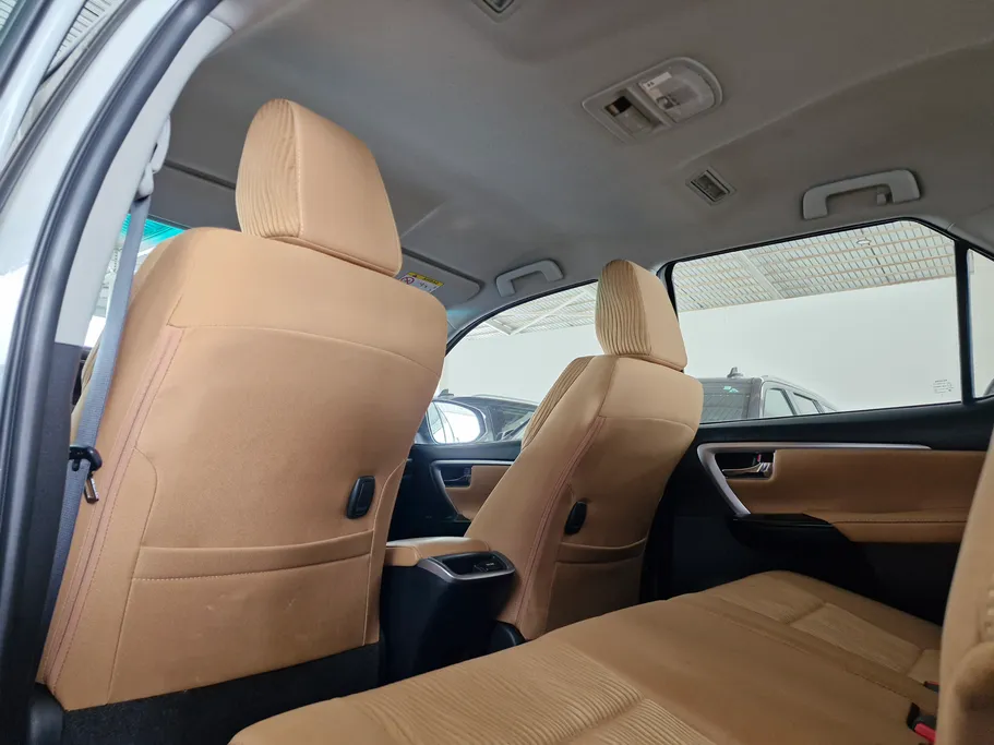 2023 Toyota Fortuner VX 