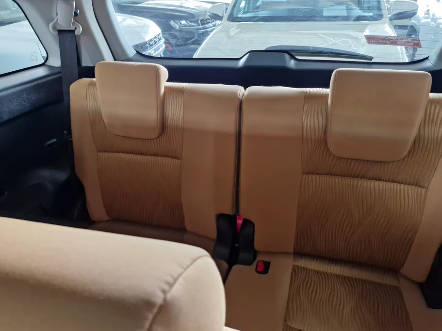 2023 Toyota Fortuner VX 