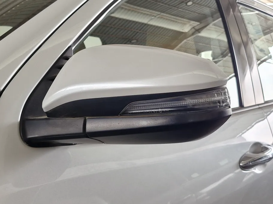 2023 Toyota Fortuner VX 