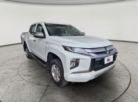 2023 Mitsubishi L200 DC 4x4 Diesel 