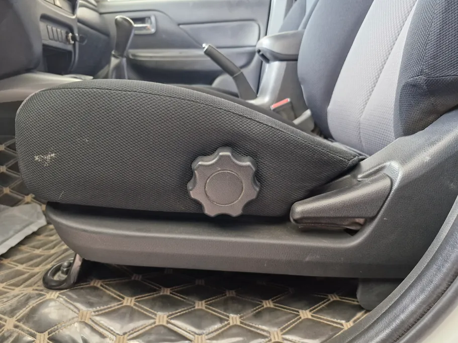 2023 Mitsubishi L200 DC 4x4 Diesel 