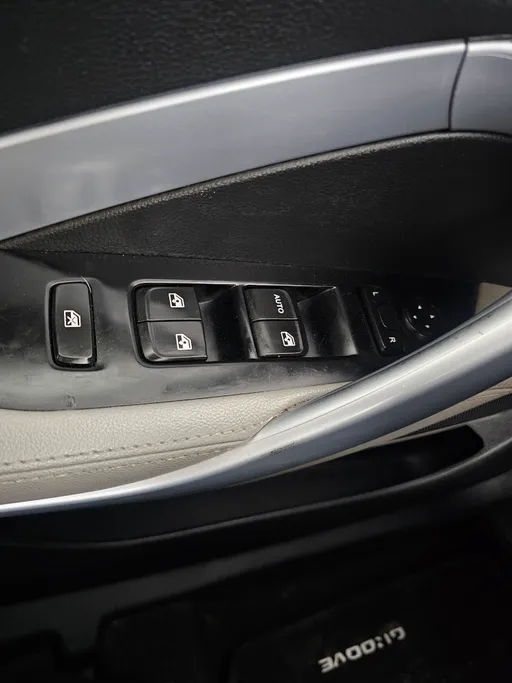 2023 Chevrolet Groove LT 