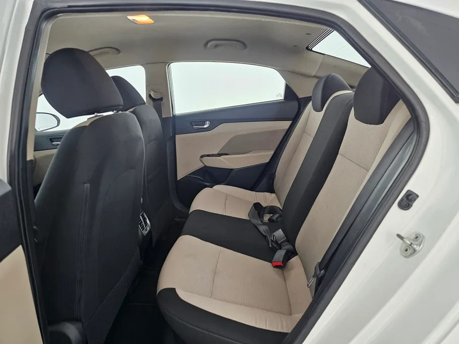 2022 Hyundai Accent Smart 