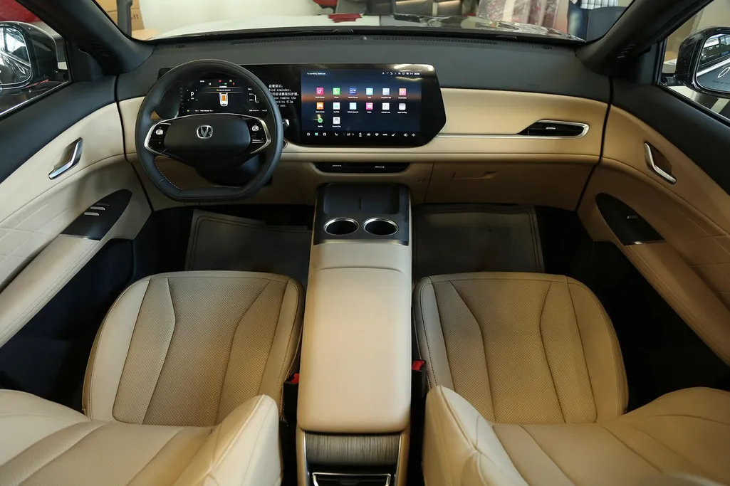 شانجان CS75 Plus بلاتينيوم 2026 