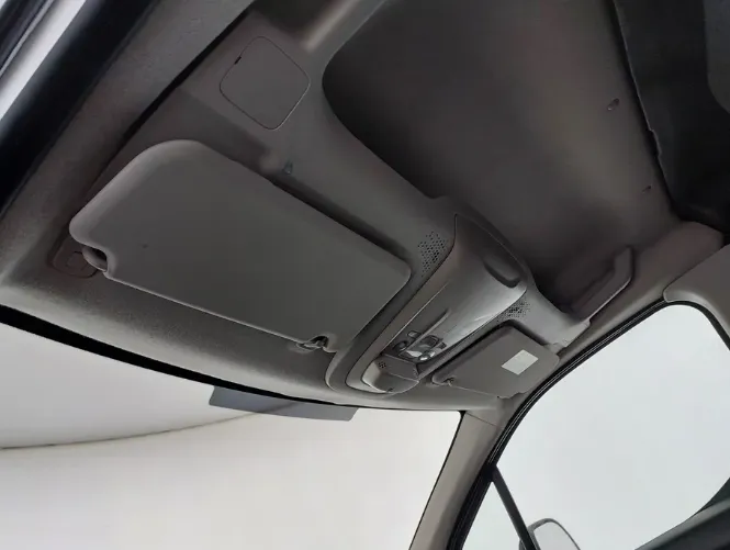 2022 Peugeot Partner Long van 