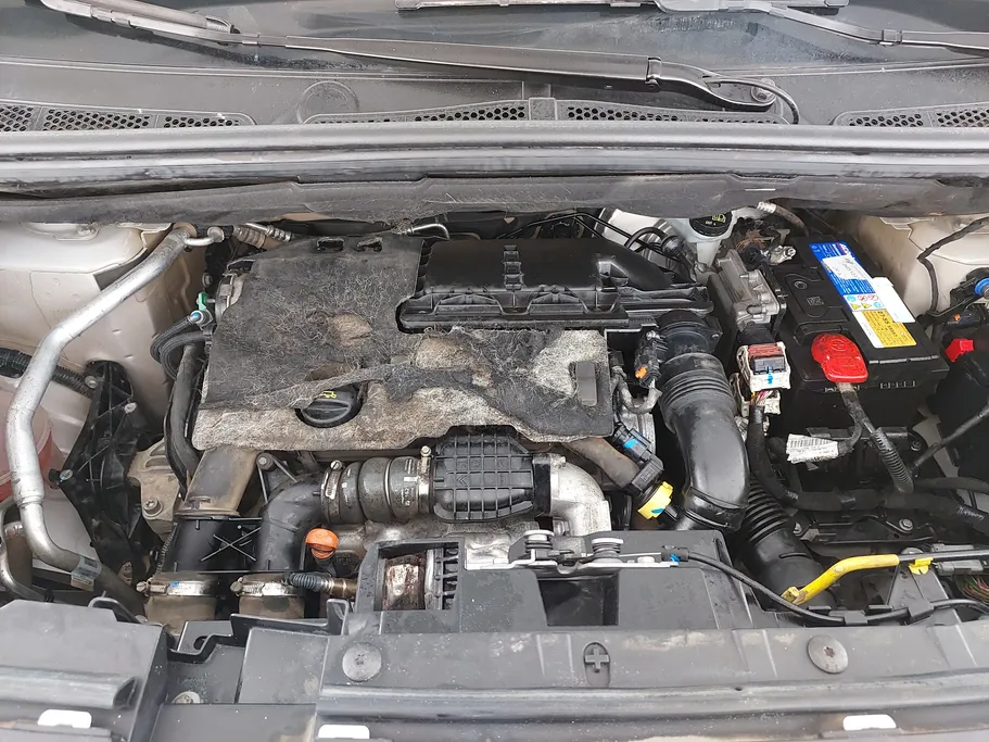 2022 Peugeot Partner Long van 