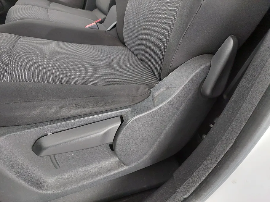 2022 Peugeot Partner Long van 