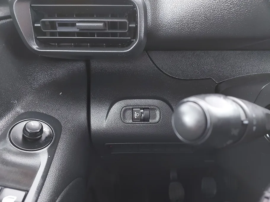 2022 Peugeot Partner Long van 