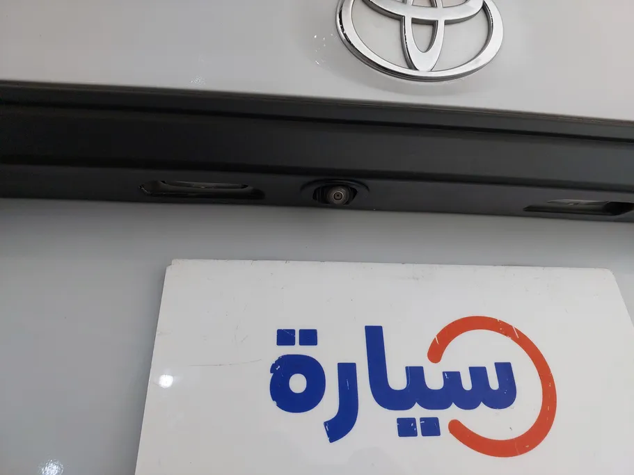 2023 Toyota Yaris  Y 