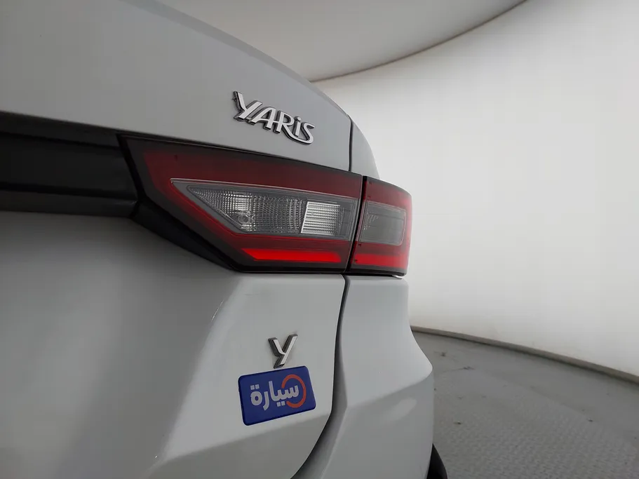 2023 Toyota Yaris  Y 