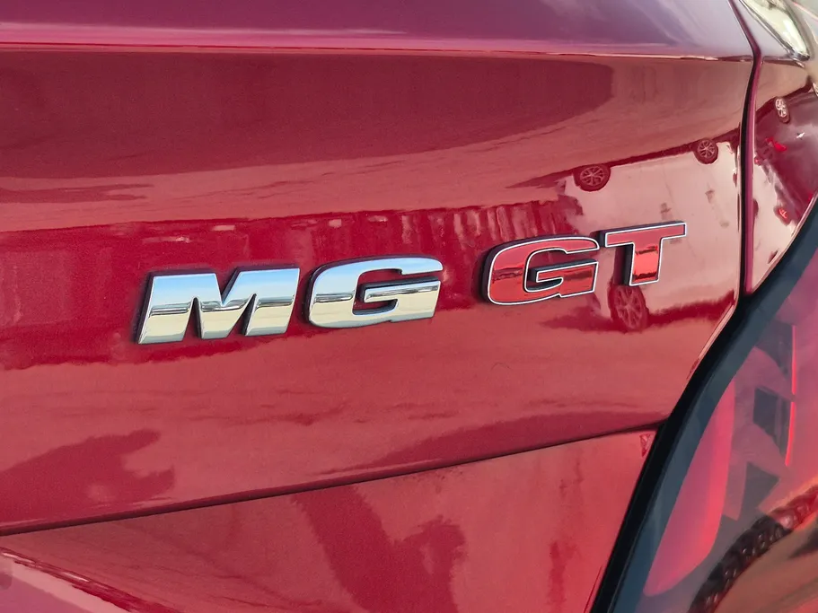 2024 MG GT LUX 
