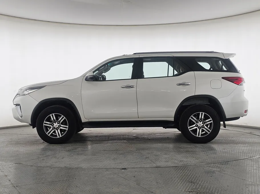 2020 Toyota Fortuner VX 