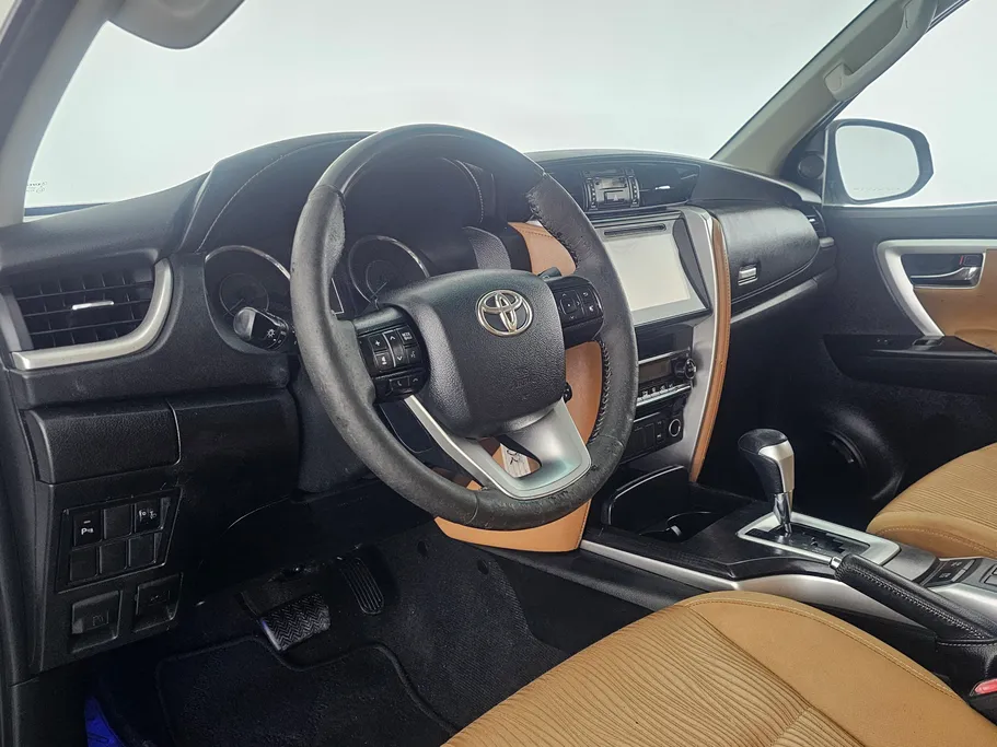 2020 Toyota Fortuner VX 