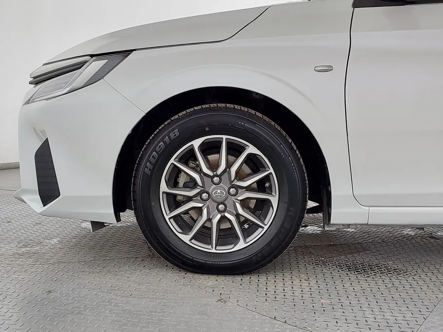 تويوتا يارس Y 2023 