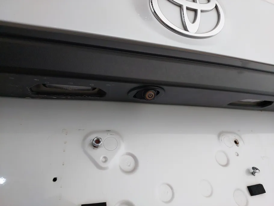 تويوتا يارس Y 2023 