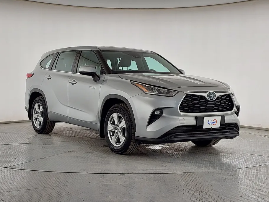 2021 Toyota Highlander LE 