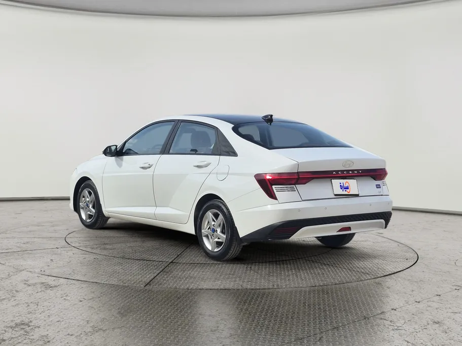 2024 Hyundai Accent Fleet 