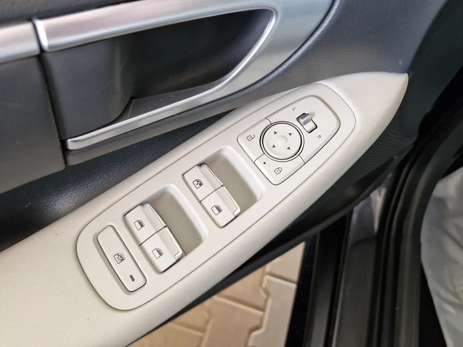 2023 Hyundai Sonata Smart 