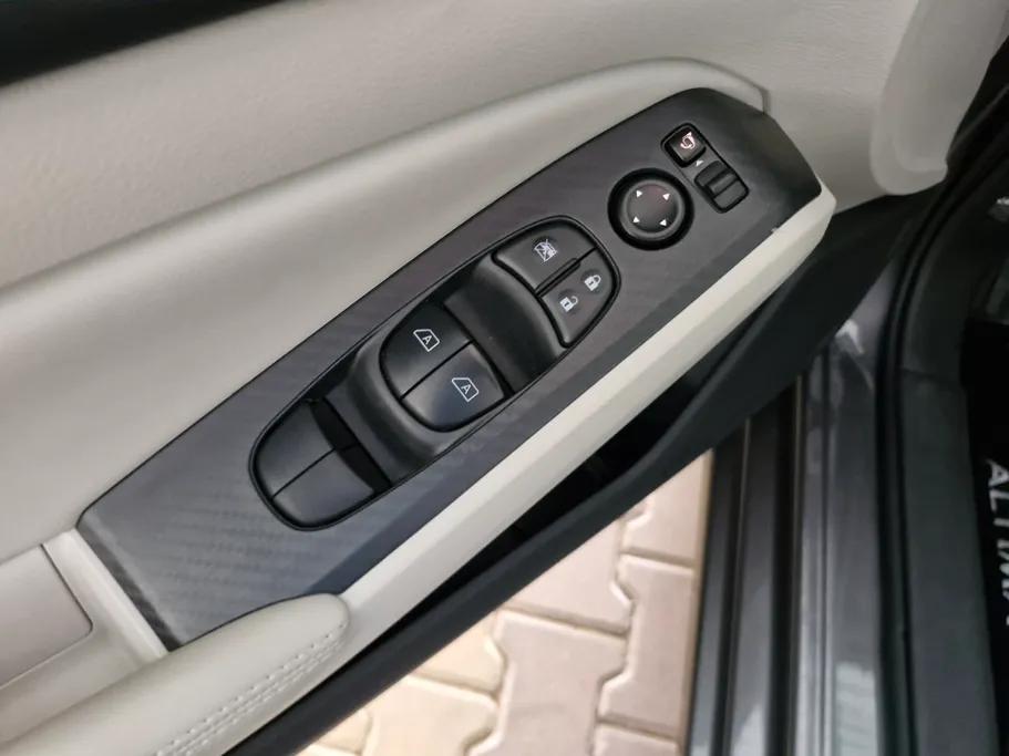 نيسان التيما SV 2025 