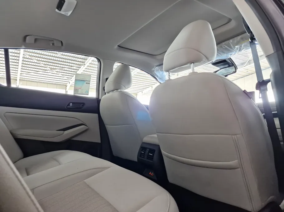 نيسان التيما SV 2025 