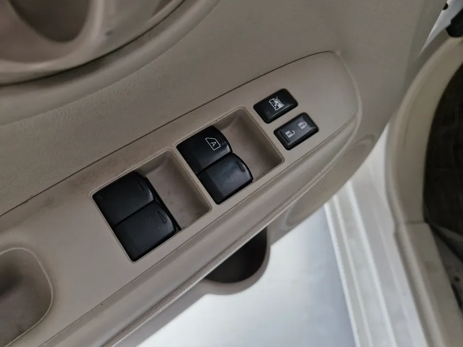 2023 Nissan Sunny Classic 