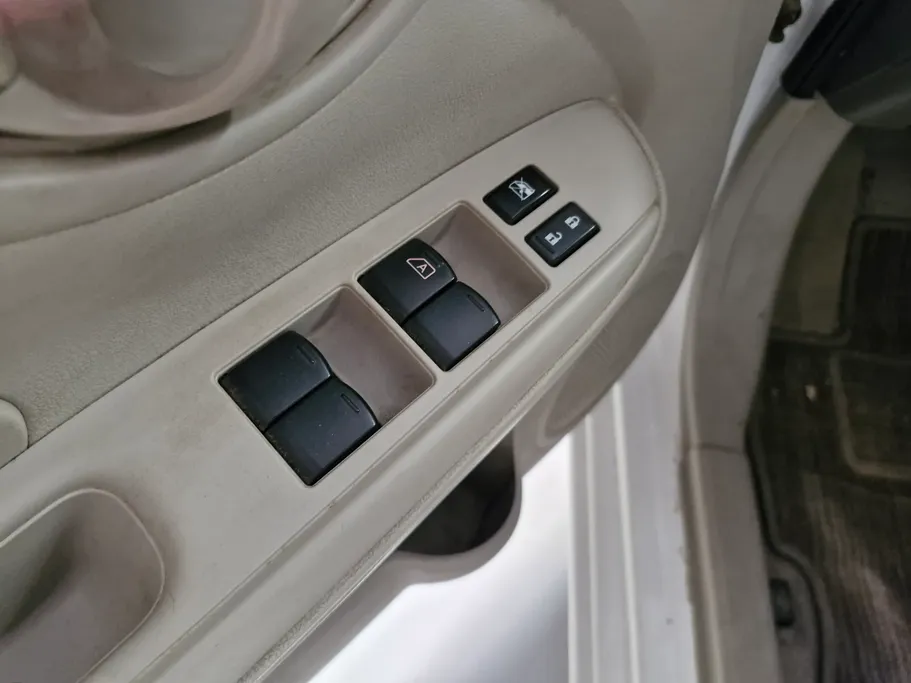 2023 Nissan Sunny Classic 