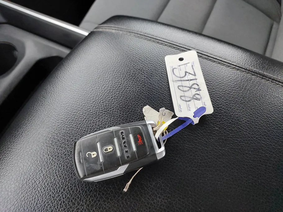 دودج رام BIGHORN 1500 2022 