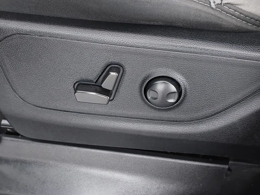 دودج رام BIGHORN 1500 2022 