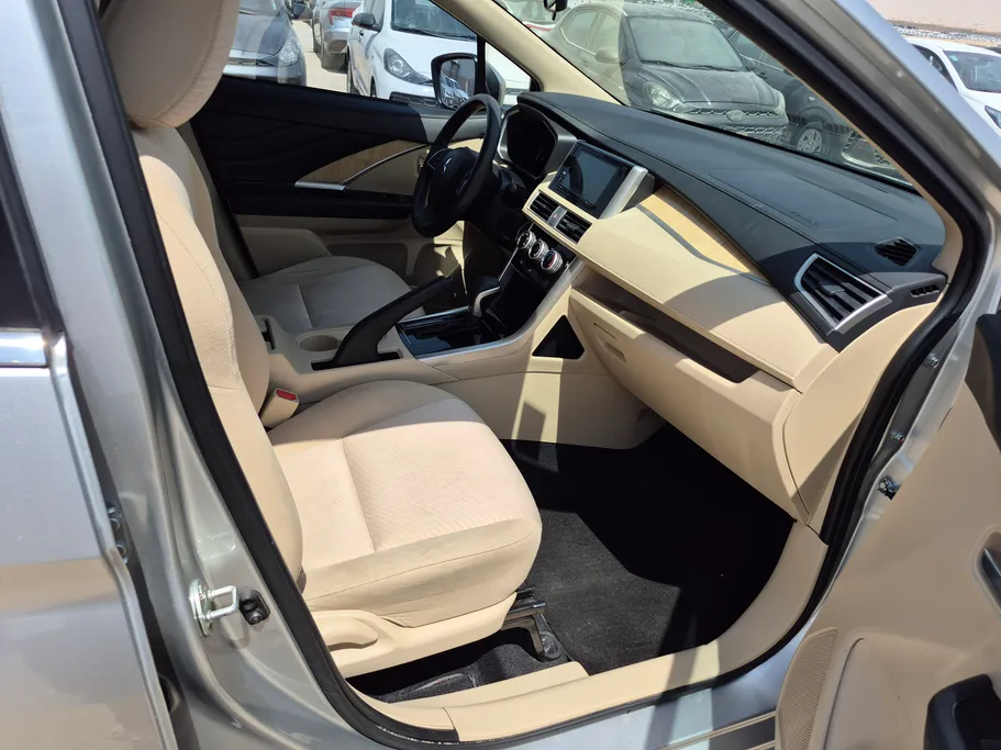 2022 Mitsubishi XPANDER HL 