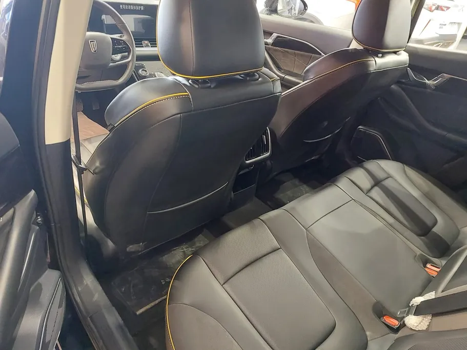 فاو بيستون بي 70 اس  ليمو 2024 