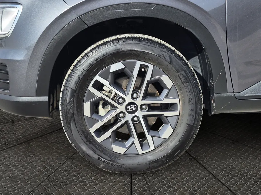 2024 Hyundai Venue Smart 