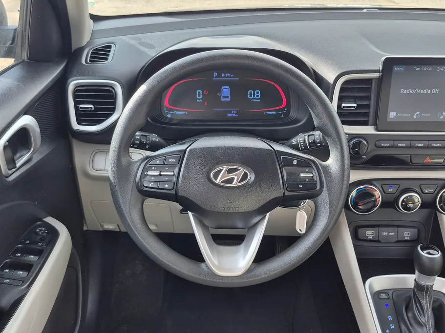 2024 Hyundai Venue Smart 