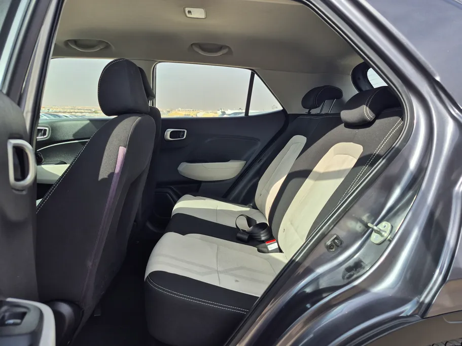 2024 Hyundai Venue Smart 