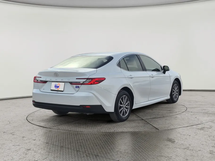 2025 Toyota Camry  E 