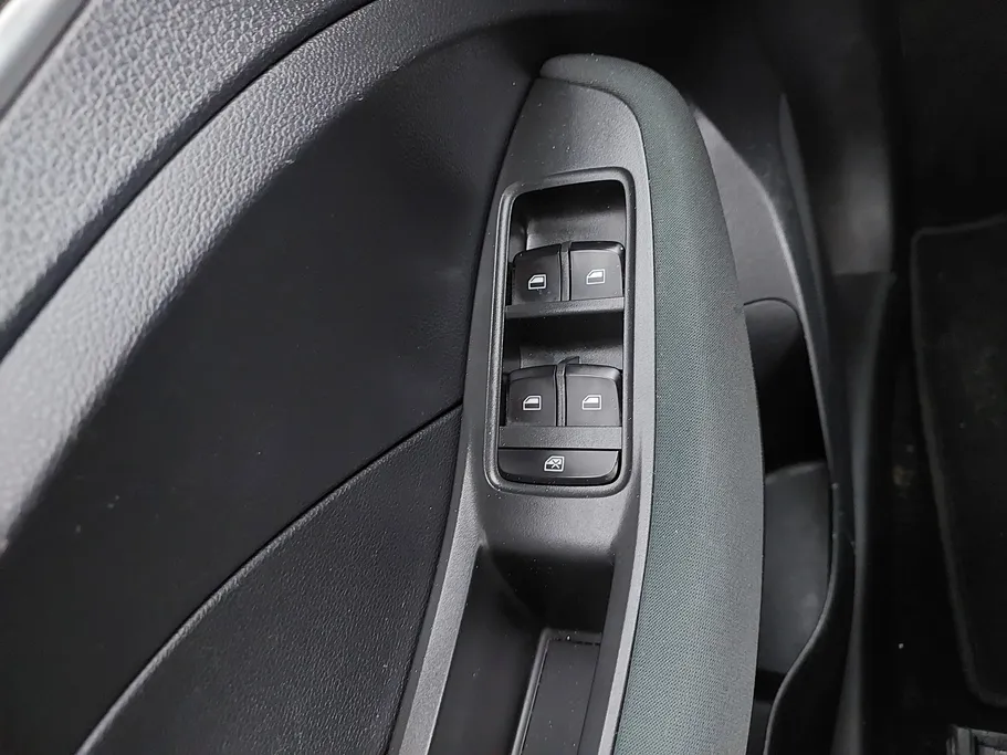 ام جي ZS STD 2023 