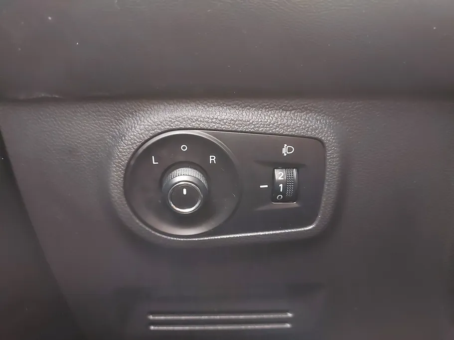 ام جي ZS STD 2023 