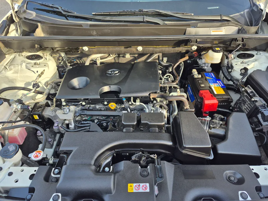 تويوتا راف فور LE 2022 