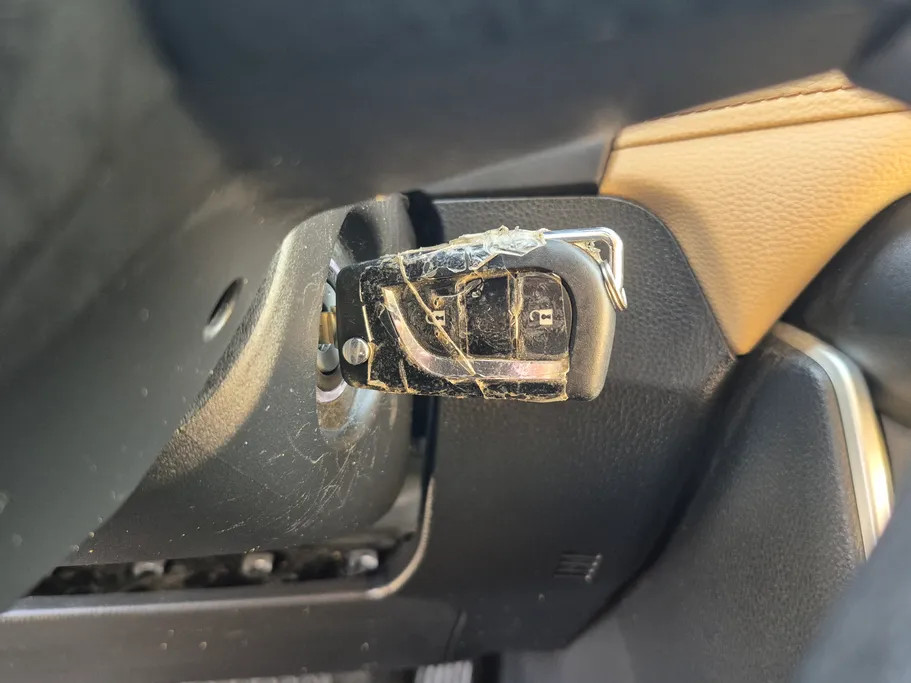 تويوتا راف فور LE 2022 