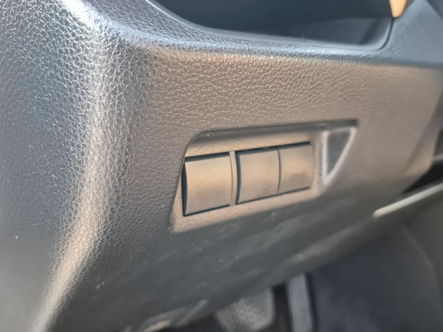 تويوتا راف فور LE 2022 