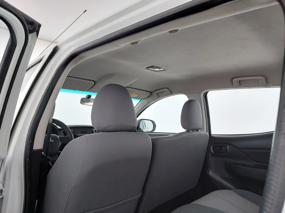 2022 ميتسوبيشي L200 Double Cap 