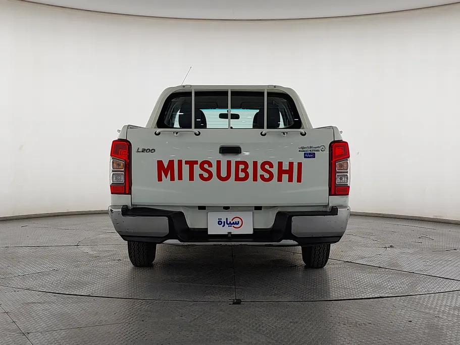 2022 ميتسوبيشي L200 Double Cap 