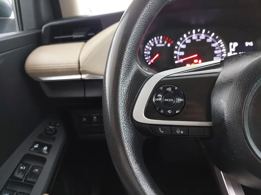 2024 تويوتا Yaris  Y 