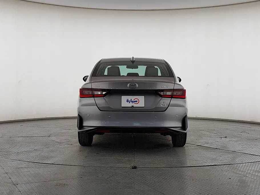 2024 تويوتا Yaris  Y 