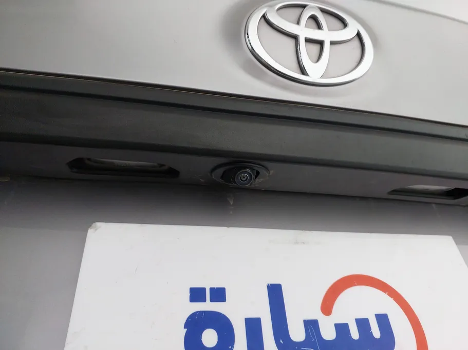 2024 تويوتا Yaris  Y 