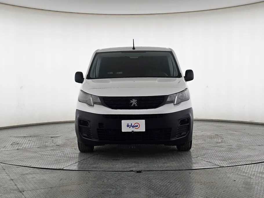 بيجو بارتنر Short van 2022 